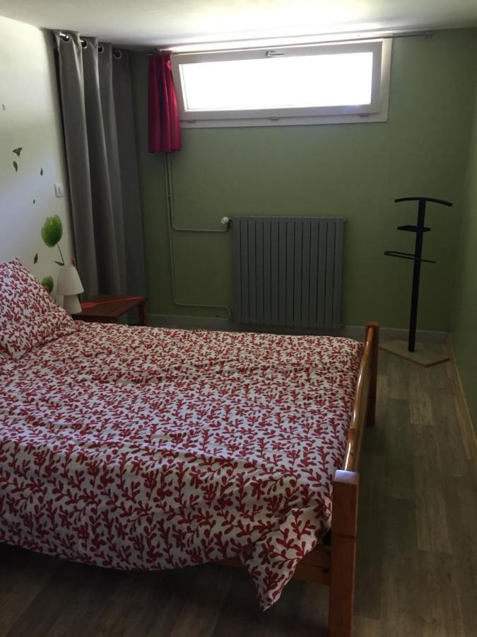 Hippo-Gite Biron  Buitenkant foto
